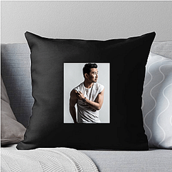 Simu Liu is a Canadian actor Simu Liu Pillows Cover
