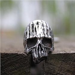 Vintage Decay Dead Wood Skull Ring