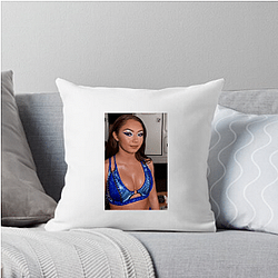 Skye Blue The Queen of The Ring Skye Blue Pillows Cover