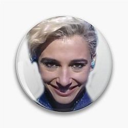 Skye Riley Smile Pin