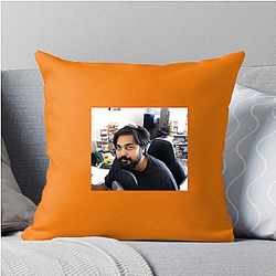 SomeOrdinaryGamers The King of The Deep Web Some Ordinary Gamers Pillows Cover