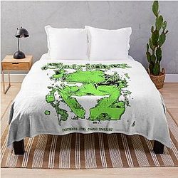 new bess spiritbox      Throw Blanket