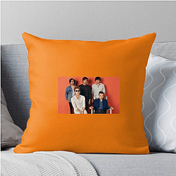 Critically Acclaimed Band Spoon The Band Pillows Cover