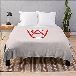 Steven Wilson Essential T-Shirt Throw Blanket