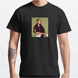 Storm Reid The Queen of The Stage Storm Reid T-Shirts
