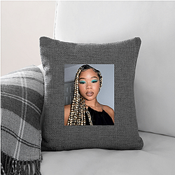 Storm Reid Always Powerful Always Inspiring Storm Reid Pillows Cover