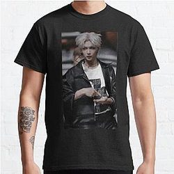 Lee Felix stray kids Classic T-Shirt RB1608