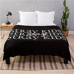 stray kids stay Throw Blanket RB1608