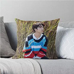 Stray Kids Pillows - Han Jisung Levanter Stray Kids 3RACHA poster Throw Pillow