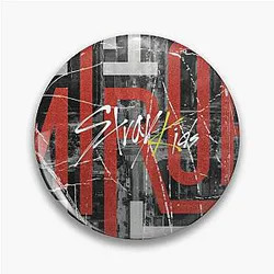 Stray Kids Pins - Stray Kids Cle 1: MIROH Pin