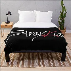 Stray Kids Blanket - Stray Kids Logo White Throw Blanket