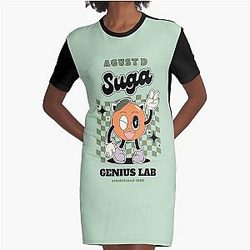 Suga BTS Graphic T-Shirt Kleid