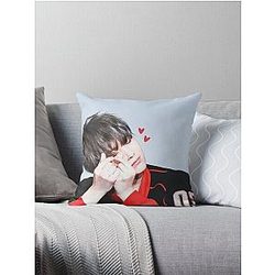 Suga BTS Throw Kissen