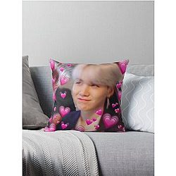 SUGA Herz Reaktion Meme Throw Kissen