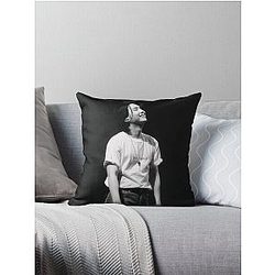 BTS Suga Agust D Min Yoongi Konzert Throw Pillow