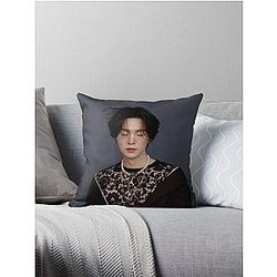 Min Yoongi Suga BTS Agust Throw Kissen
