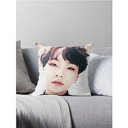 Min Yoongi Suga BTS Throw Kissen