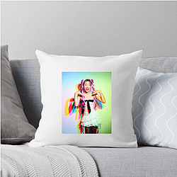 Sujin Kim Vibe Sujin Kim Pillows Cover