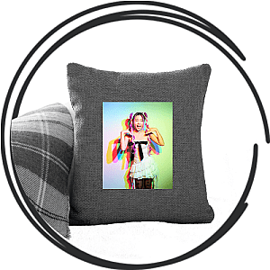 Sujin Kim Pillows Cover