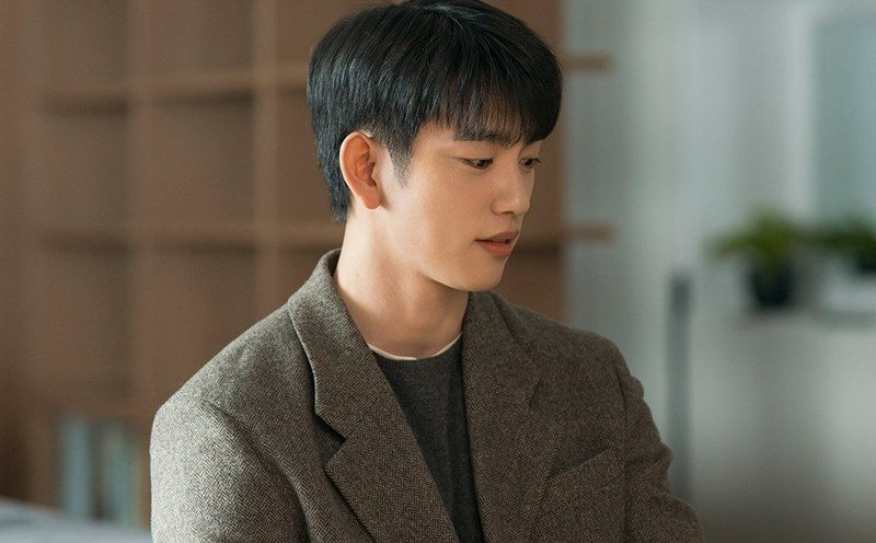 Jinyoung Official Merch Essentials Every Singer Fan Must Own