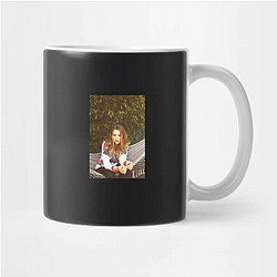 Taissa Farmiga is the younger sister of Vera Farmiga Taissa Farmiga Mugs