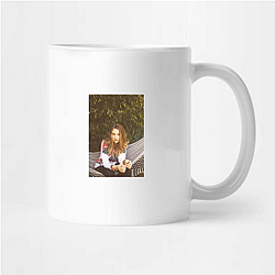 Taissa Farmiga is the younger sister of Vera Farmiga Taissa Farmiga Mugs