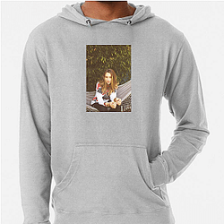 Taissa Farmiga is the younger sister of Vera Farmiga Taissa Farmiga Hoodies