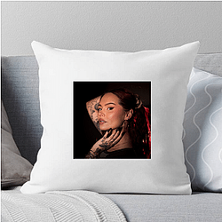 Pop Artist Talia Mar Pillows Cover