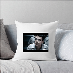 Tariq Trotter is known for his lyrical rap style Tariq Trotter Pillows Cover