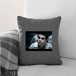 Tariq Trotter is known for his lyrical rap style Tariq Trotter Pillows Cover
