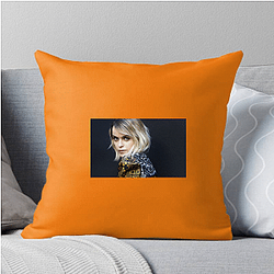 Charming Persona Taryn Manning Pillows Cover