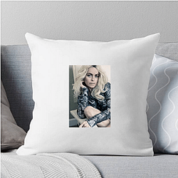 Fashion Influence Taryn Manning Pillows Cover