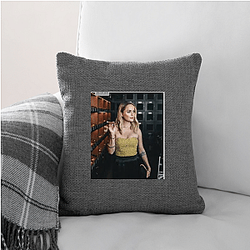 TV Talent Taryn Manning Pillows Cover
