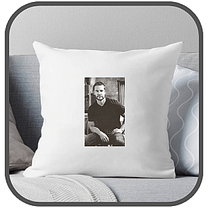 Taylor Kitsch Pillows Cover