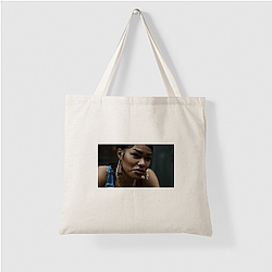 Teyana Taylor is also a dancer and actress Teyana Taylor Bags