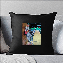 Teyana Taylor has won a BET Award Teyana Taylor Pillows Cover