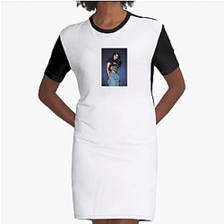 Teyana Taylor was signed to Kanye West's label Teyana Taylor Dresses