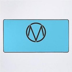 The Maine (logo) Essential T-Shirt Desk Mat