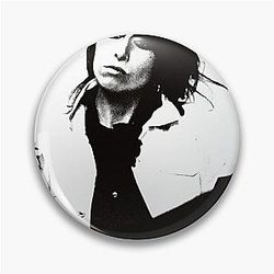 Pretenders Retro portrait Pin