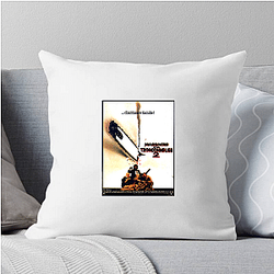 The Texas Chainsaw Massacre Unforgettable Chainsaw Chase The Texas Chainsaw Massacre Pillows Cover