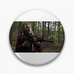 The 5th Wave's main character tries to save her brother The 5Th Wave Pins