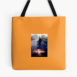 The 5th Wave stars Chloë Grace Moretz The 5Th Wave Bags