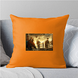 The 5th Wave's plot involves an alien invasion The 5Th Wave Pillows Cover