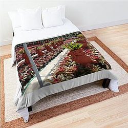 Visit the garden Comforter