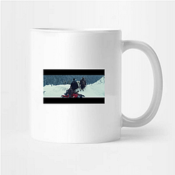 The Hateful Eight was filmed in 70mm The Hateful Eight Mugs