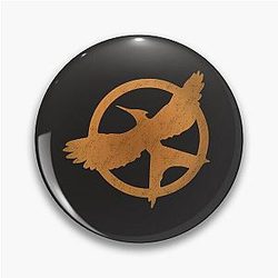 The Hunger Games Mockingjay Katniss and Peeta vs the Capitol Rebellion