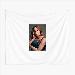 The Hunting Wives Unforgettable Plot Twists The Hunting Wives Tapestries