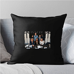 Curious Trio The Marlow Murder Club Pillows Cover