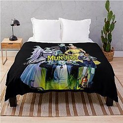 THE MUNSTERS FAMILY PORTRAIT THROW BLANKET