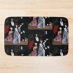 The Munsters Family Portrait Bath